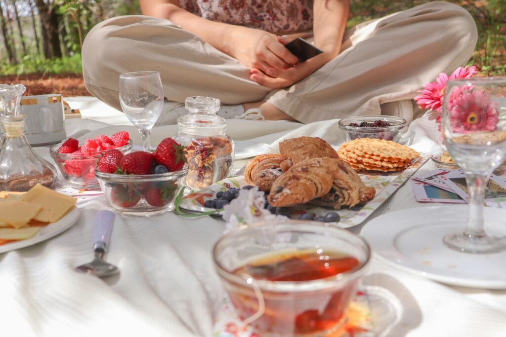 How Do I Make Dandelion Tea And What Are Its Health Benefits?